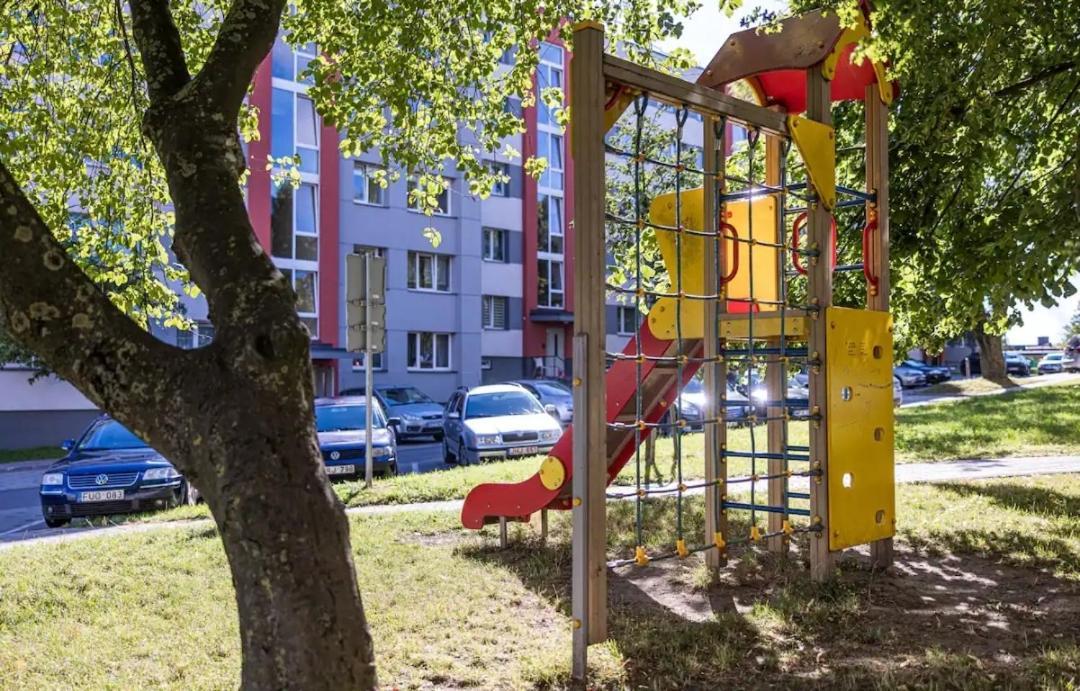 Ferienwohnung Panevezio G Prie Parko, Panevezio Str By The Park Klaipėda Exterior foto